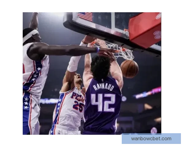 雷诺自信称自己本届最佳新秀内线去年来唯一场均二十加十的大学球员